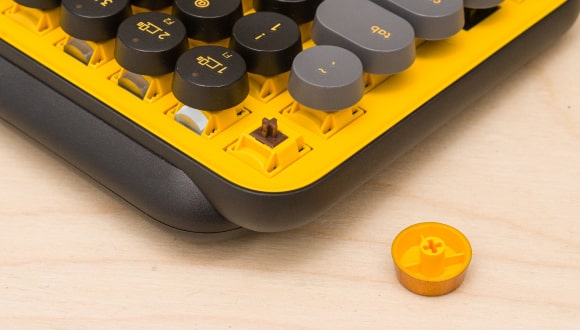 logitech-pop-keys-4-opt - Roznev